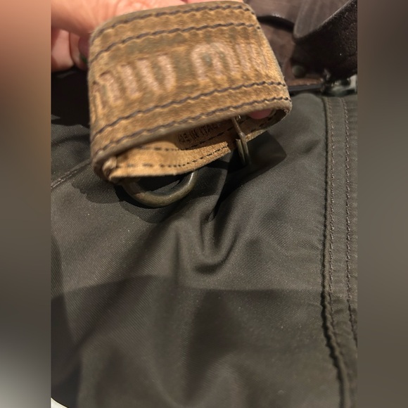 Gorgeous Miu Miu leather trimmed bag with cool hardware. Excellent condition - Picture 8 of 10